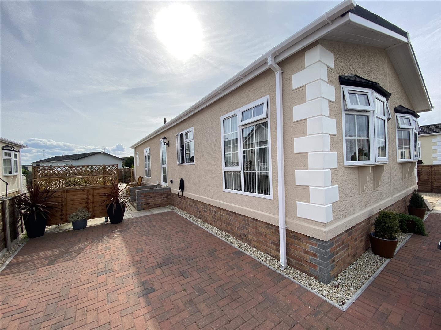 Severn Bridge Park Homes, Beachley, Chepstow Moon & Co